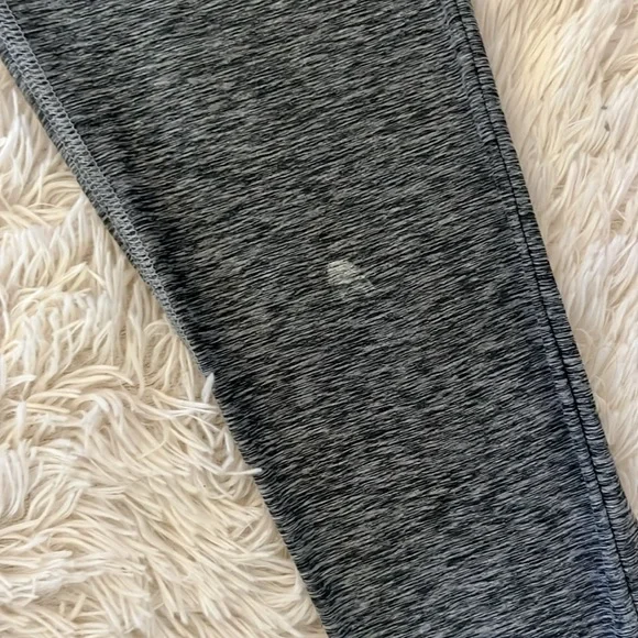 New Balance Black and Gray Space-Dye Leggings - Picture 4 of 5